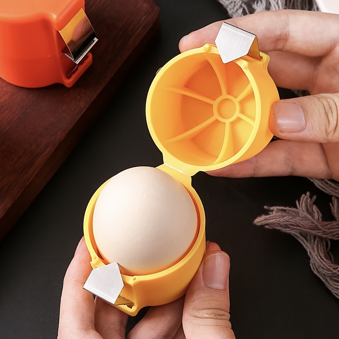Egg Separator Tool - 3個/1個入り ステンレス製卵殻分離器 - クイックピール＆卵黄分離器、握りやすい耐久性のあるキッチンベーキング必需品